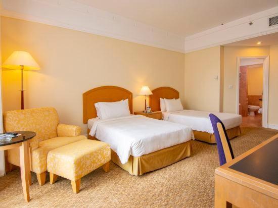 Royale Chulan Seremban Exterior foto A room at the hotel